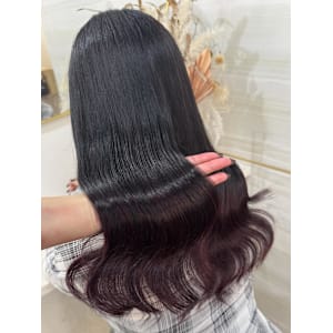 《鈴木茉奈》裾カラー/グラデーション/ワインレッド