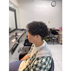 波巻きパーマ　波巻きスパイラルパーマ　メンズパーマ　