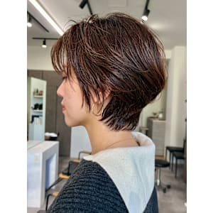 前下がりショート・ボブ/絶壁解消/前髪あり/40代/30代