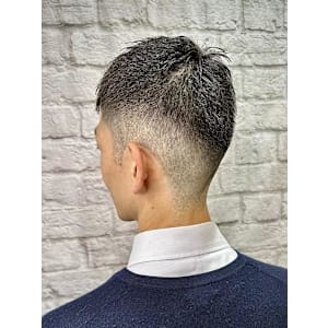 ビジネスショート - 銀座マツナガ 新宿野村ビル店【ギンザマツナガ シンジュクノムラビルテン】掲載中