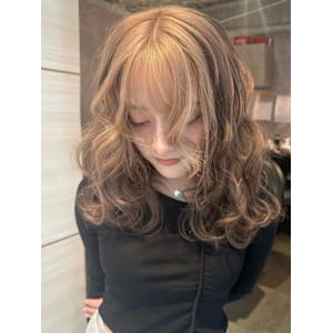 《巴結生》ミルクティーベージュ/ローライト/グレージュ