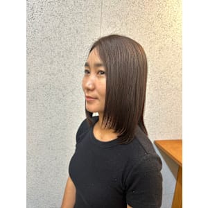 ツヤ髪ストレート