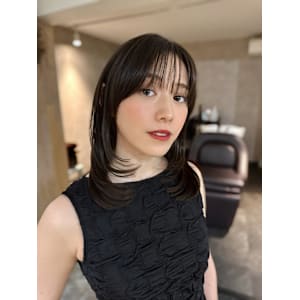 平日限定【1日2名迄】似合わせカット+艶カラー