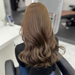 韓国風レイヤーカット【銀座駅/学割U24/前髪カット】