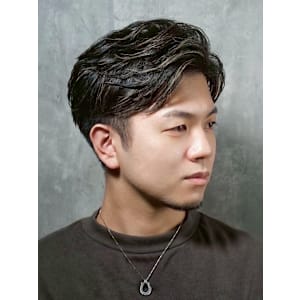 ツーブロクメッシュ - ヒロ銀座 BARBER SHOP 新宿店【ヒロギンザバーバーショップシンジュクテン】掲載中