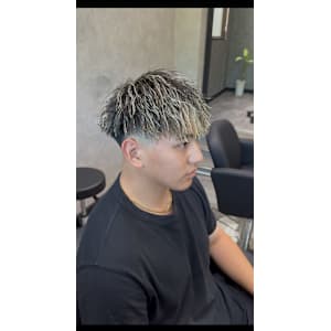 Hair & Beauty Salon sea 一宮店