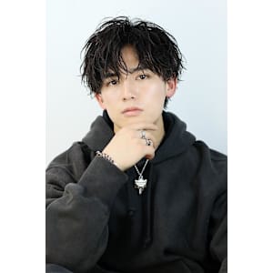 緩めツイストコンマ