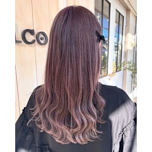 Frames hair&relax 浦和美園×スタイル