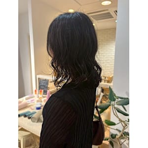 Frames hair&relax 浦和美園×スタイル