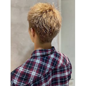 ブリーチカラー ハイトーン スパイキーショート 20代 束感