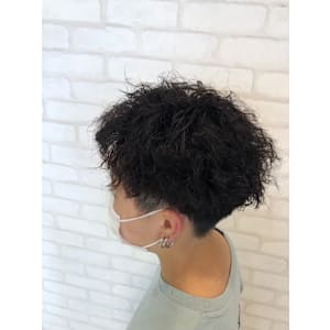 Vis ill 秋葉原店【ビス イル】×スタイル