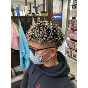 Supreme×スタイル