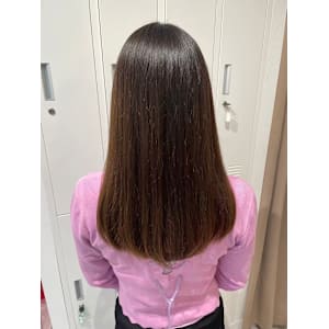 カット&カラー専門店 miret×スタイル