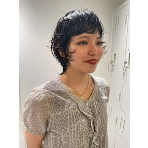 ウルフレイヤーショートボブニュアンスパーマパーマ横浜