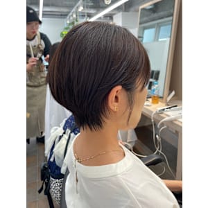 コンパクトマッシュショートボブ小顔30代40代50代横浜 - salon de joe横浜/レディースパーマ/メンズパーマ/レイヤーカット【サロンドジョー】掲載中