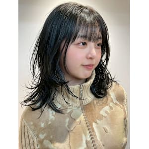 ハッシュカットウルフレイヤーミディアムロング横浜