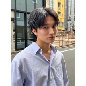 抜け感と動きを活かしたスパイラルセンターパート - ii+U 銀座 【アイユー ギンザ】【アイユー ギンザ アイユー ギンザ】掲載中