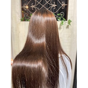 SALLAM TSUJI×スタイル