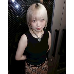 ホワイトカラー　ケアブリーチ　ブリーチカラー　表参道/原宿 - Null 表参道本店 デザインカラー/ダブルカラー【ヌル】掲載中