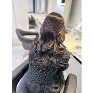 韓国風レイヤーカット【銀座駅/学割U24/前髪カット】