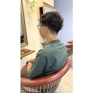 メンズパーマ２ブロックフェードカットマッシュレイヤー - Lourdes hair design【ルルドヘアーデザイン】掲載中