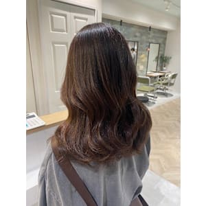 Frames hair＆relax 西川口店×スタイル