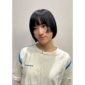 姫カット×ミニボブで個性的ショートボブに