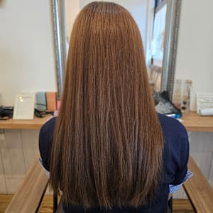 ライトブラウン