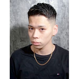 スキンフェード/フェザーアップ/フェード〈理容室〉 - ヒロ銀座 BARBER SHOP 新宿店【ヒロギンザバーバーショップシンジュクテン】掲載中
