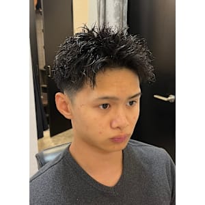 スパイキーショート×パーマスタイル - UNTRACE－BARBER SHOP－【アントレース バーバーショップ】掲載中