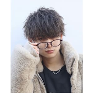 ツイストスパイラル　マッシュ　メンズショート