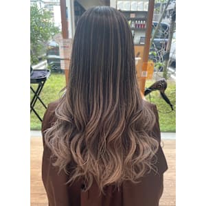 Hair.Eye&Relax Amor×スタイル