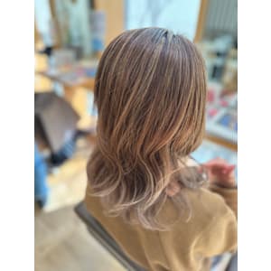 Hair.Eye&Relax Amor×スタイル