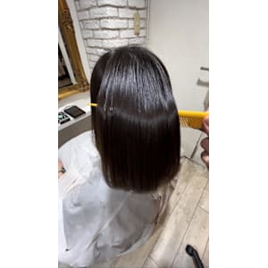 髪質改善ウルトワ　【髪質改善　錦糸町】