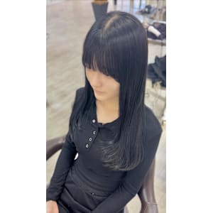 控えめレイヤースタイル