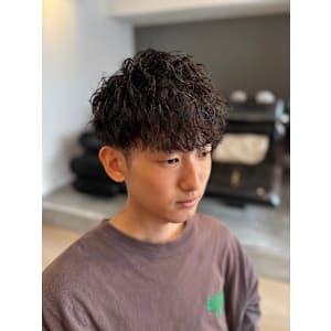 ツイスパ波巻きパーマ【平塚・秦野・二宮・小田原・茅ヶ崎】