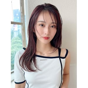 2wayバングで小顔効果！フェイスレイヤーで作るくびれヘア