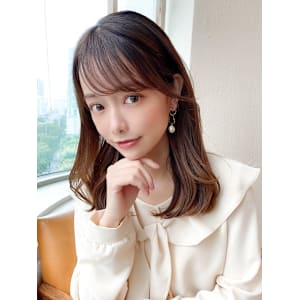 2wayバングで小顔効果！フェイスレイヤーで作るくびれヘア