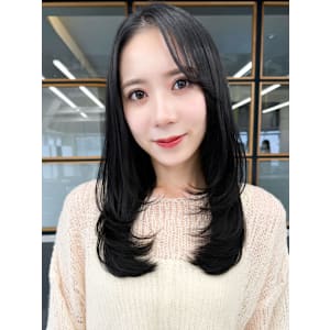 韓国風レイヤー◎小顔カット透明感カラー20代30代