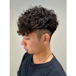 Genie -メンズカット & メンズパーマ 本厚木