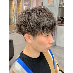 Genie -メンズカット & メンズパーマ 本厚木