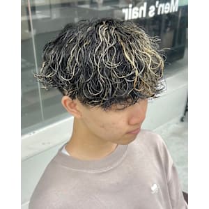 Genie -メンズカット & メンズパーマ 本厚木