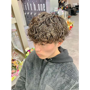 Genie -メンズカット & メンズパーマ 本厚木