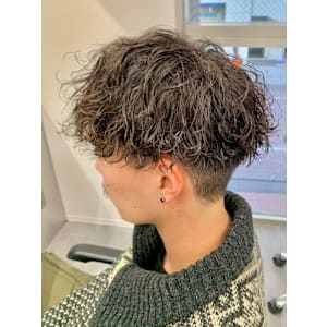 Genie -メンズカット & メンズパーマ 本厚木