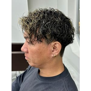 Genie -メンズカット & メンズパーマ 本厚木