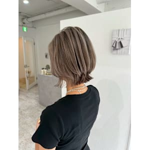 PiLLon心斎橋×スタイル