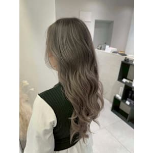 PiLLon心斎橋×スタイル