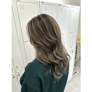 PiLLon心斎橋×スタイル