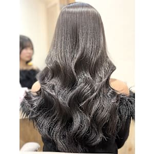 fullbloom hair&spa×スタイル