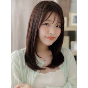 シースルーバングウルフミディアムレイヤー　シャギーカット